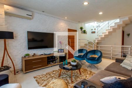 Sala de casa à venda com 3 quartos, 180m² em Jardim Santa Mena, Guarulhos