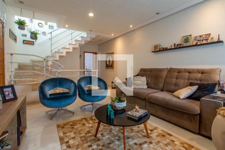 Casa à venda com 180m², 3 quartos e 4 vagas Casa à venda com 180m², 3 quartos e 4 vagasSala