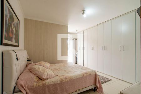Quarto Suíte de casa à venda com 3 quartos, 180m² em Jardim Santa Mena, Guarulhos