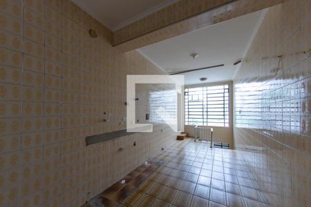 Casa à venda com 156m², 4 quartos e 3 vagasQuarto de Serviço