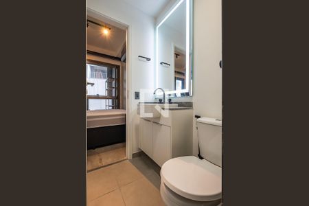 Banheiro de apartamento à venda com 1 quarto, 24m² em Sumarezinho, São Paulo