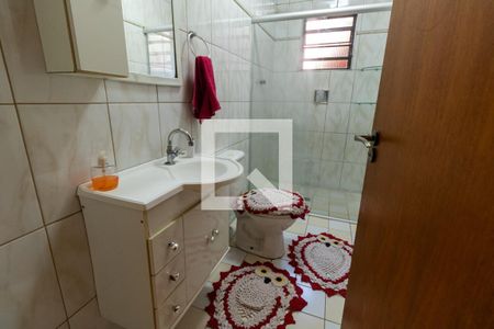 Casa à venda com 127m², 3 quartos e 2 vagasBanheiro 2