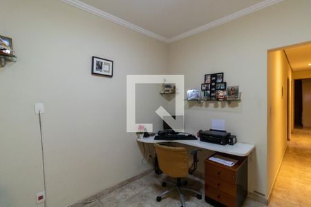 Casa à venda com 127m², 3 quartos e 2 vagasEscritório