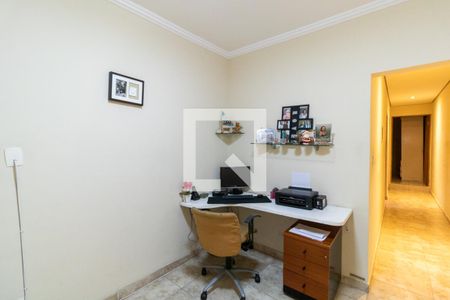 Casa à venda com 127m², 3 quartos e 2 vagasEscritório