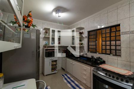 Casa à venda com 127m², 3 quartos e 2 vagasCozinha