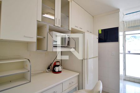 Apartamento à venda com 70m², 2 quartos e 1 vagaCozinha