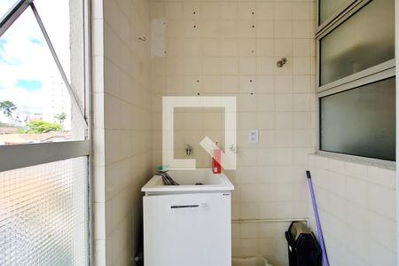 Apartamento à venda com 70m², 2 quartos e 1 vagaÁrea de Serviço