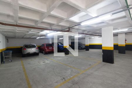 Apartamento à venda com 32m², 1 quarto e 1 vaga Apartamento à venda com 32m², 1 quarto e 1 vagaGaragem'