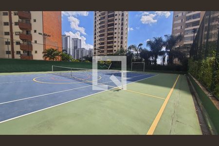 Apartamento à venda com 156m², 4 quartos e 3 vagas Apartamento à venda com 156m², 4 quartos e 3 vagasQuadra Esportiva