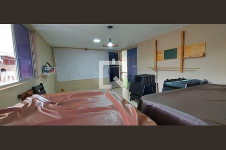 Apartamento à venda com 75m², 2 quartos e 1 vaga Apartamento à venda com 75m², 2 quartos e 1 vagaSalão de Jogos