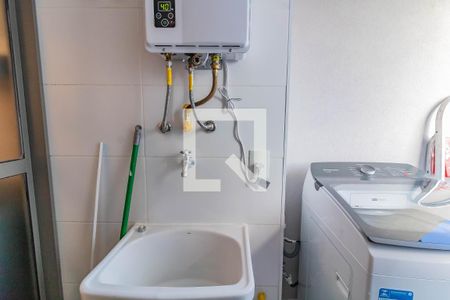 Apartamento à venda com 72m², 2 quartos e 1 vagaDetalhe da area de serviço