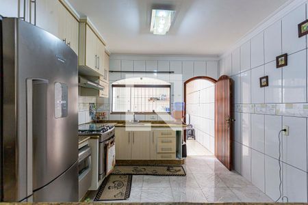 Casa à venda com 200m², 4 quartos e 2 vagas Casa à venda com 200m², 4 quartos e 2 vagasCozinha