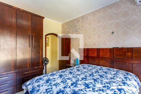 Casa à venda com 200m², 4 quartos e 2 vagas Casa à venda com 200m², 4 quartos e 2 vagasSuite 2