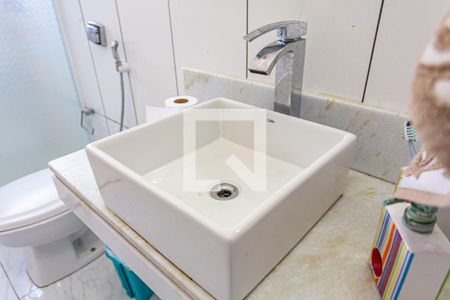 Casa à venda com 200m², 4 quartos e 2 vagas Casa à venda com 200m², 4 quartos e 2 vagasDetalhe do Banheiro da Suite 2
