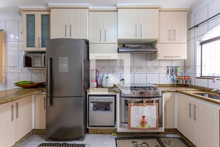 Casa à venda com 200m², 4 quartos e 2 vagas Casa à venda com 200m², 4 quartos e 2 vagasCozinha