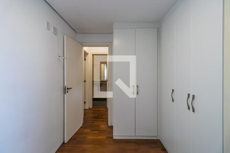 Quarto 1 de apartamento para alugar com 2 quartos, 65m² em Alphaville Industrial, Barueri