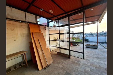 Apartamento para alugar com 110m², 2 quartos e 1 vaga