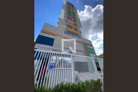 Apartamento à venda com 33m², 1 quarto e 1 vaga Apartamento à venda com 33m², 1 quarto e 1 vagaFachada