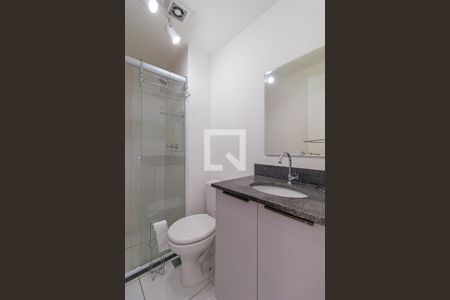 Banheiro de kitnet/studio à venda com 1 quarto, 22m² em Liberdade, São Paulo