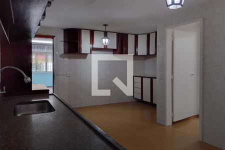 Casa de condomínio à venda com 132m², 3 quartos e 1 vagaCozinha