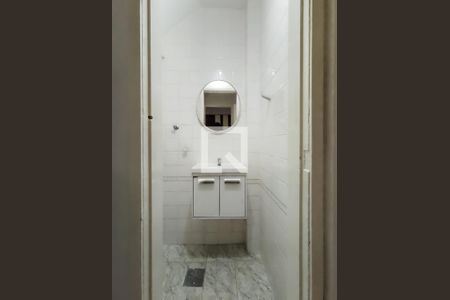 Casa de condomínio à venda com 132m², 3 quartos e 1 vagaBanheiro de serviço