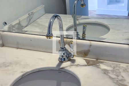 Apartamento à venda com 185m², 4 quartos e 3 vagasLavabo