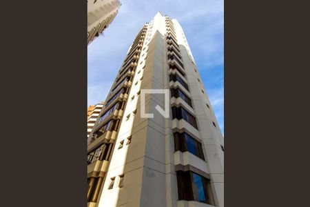 Apartamento à venda com 185m², 4 quartos e 3 vagas Apartamento à venda com 185m², 4 quartos e 3 vagasFachada