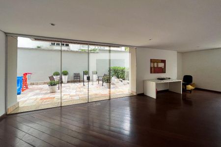 Apartamento à venda com 185m², 4 quartos e 3 vagasÁrea comum - Salão de festas