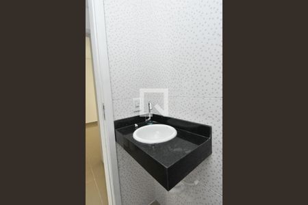 Apartamento à venda com 37m², 2 quartos e sem vagaBanheiro