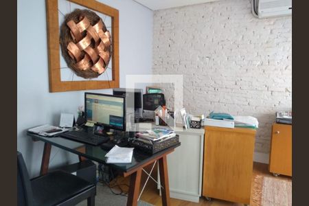 Casa à venda com 3 quartos, 300m² em Vila Prudente, São Paulo