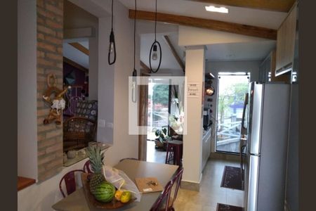 Casa à venda com 3 quartos, 300m² em Vila Prudente, São Paulo