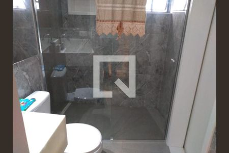 Casa à venda com 3 quartos, 300m² em Vila Prudente, São Paulo