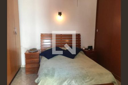 Casa à venda com 159m², 2 quartos e 2 vagas