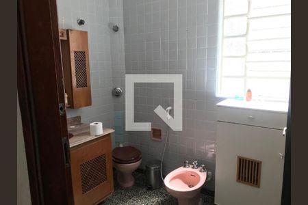 Casa à venda com 159m², 2 quartos e 2 vagas