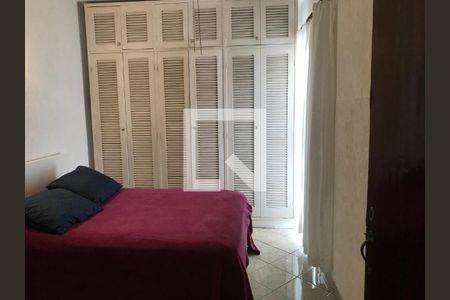 Casa à venda com 159m², 2 quartos e 2 vagas