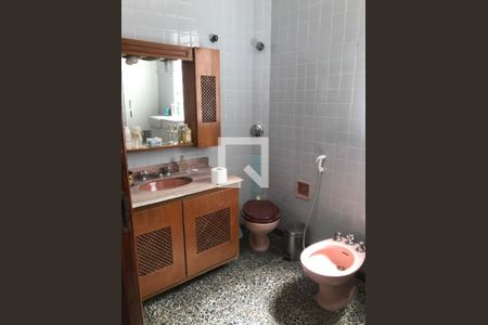 Casa à venda com 159m², 2 quartos e 2 vagas