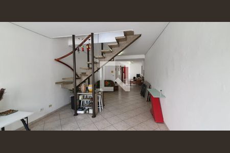 Casa à venda com 183m², 3 quartos e 1 vaga