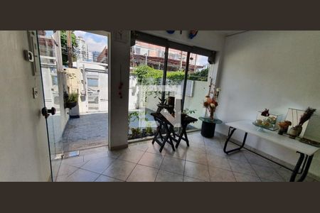 Casa à venda com 183m², 3 quartos e 1 vaga