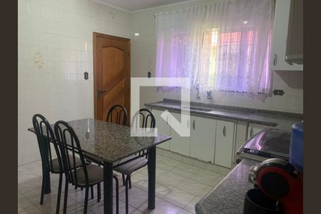 Casa à venda com 3 quartos, 320m² em Vila Lucia, São Paulo