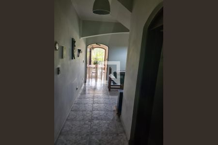 Casa à venda com 3 quartos, 220m² em Jardim Iva, São Paulo