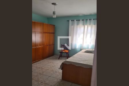 Casa à venda com 3 quartos, 220m² em Jardim Iva, São Paulo