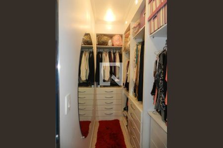 Casa à venda com 3 quartos, 151m² em Vila Invernada, São Paulo