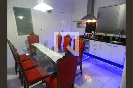 Casa à venda com 3 quartos, 151m² em Vila Invernada, São Paulo