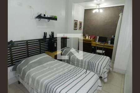 Casa à venda com 3 quartos, 151m² em Vila Invernada, São Paulo