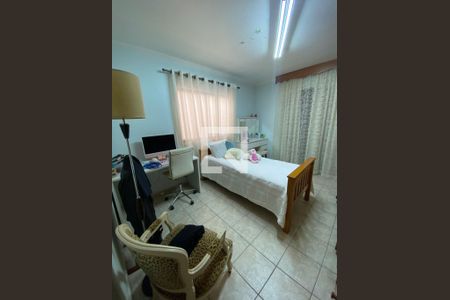 Casa à venda com 3 quartos, 179m² em Nova Petrópolis, São Bernardo do Campo