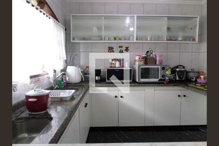 Casa à venda com 200m², 7 quartos e 6 vagas