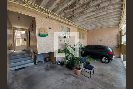 Casa à venda com 225m², 3 quartos e 3 vagas