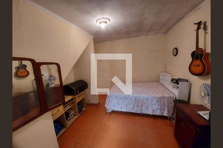 Casa à venda com 3 quartos, 225m² em Parque São Lucas, São Paulo