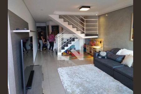Casa à venda com 3 quartos, 185m² em Vila Graciosa, São Paulo