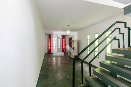 Sala de casa para alugar com 3 quartos, 150m² em Vila Lúcia, São Paulo